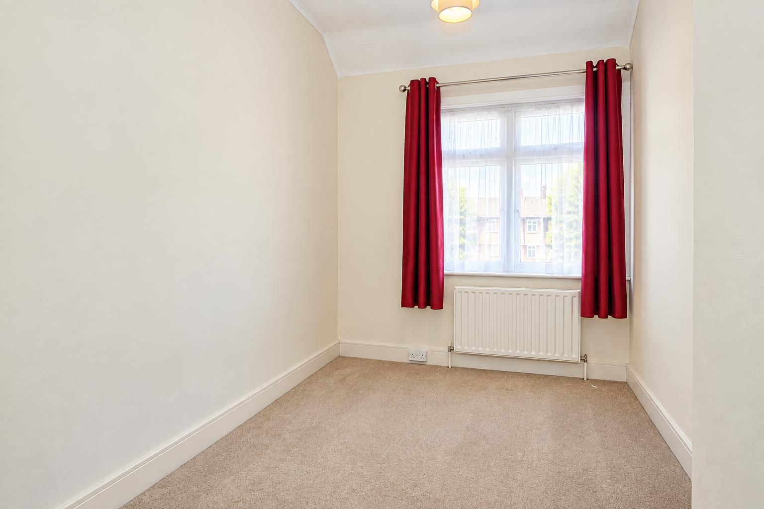 Milton Road, Wallington